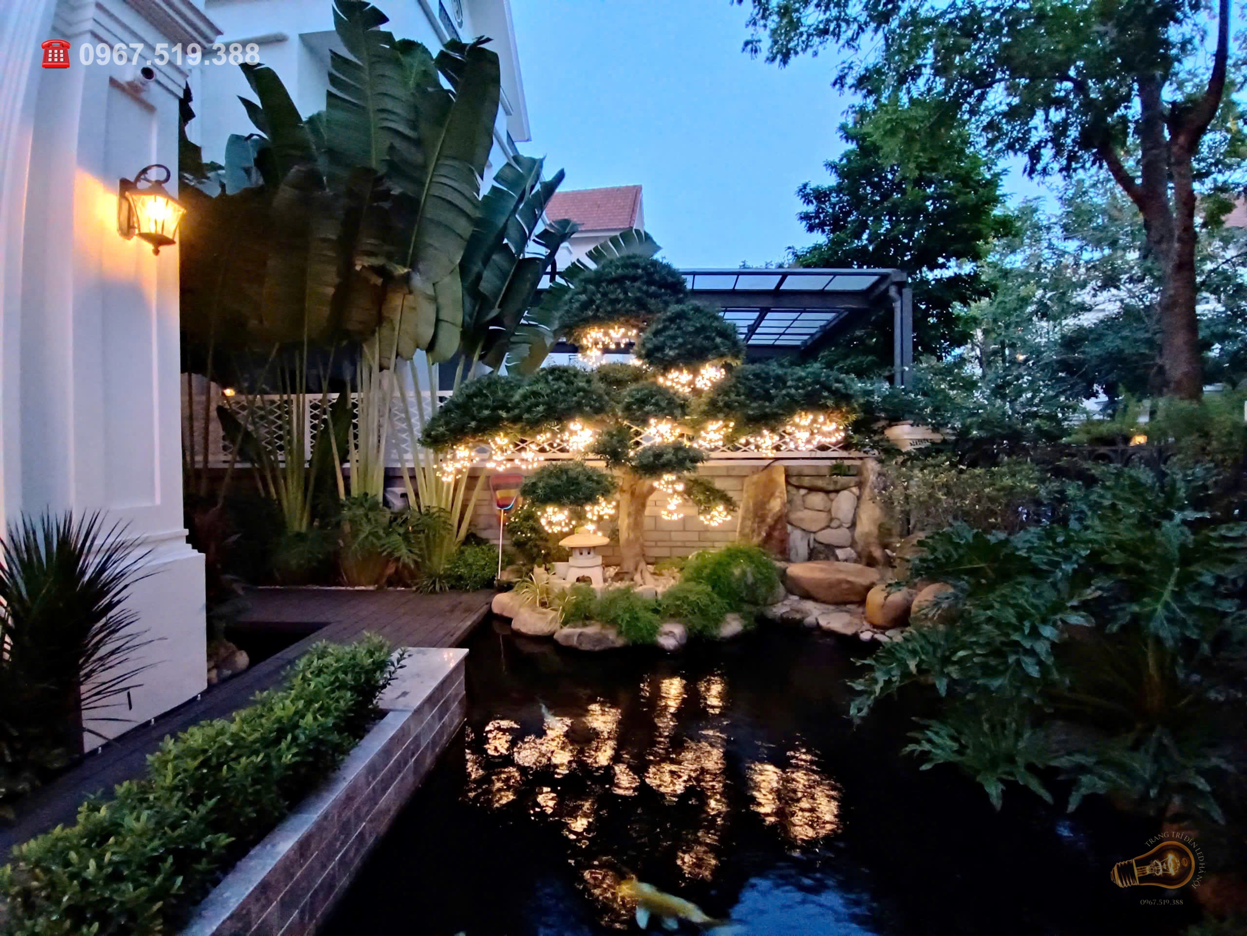 ket-hop-den-led-trong-cac-khu-vuc-nhu-ho-ca-loi-di-ban-cong