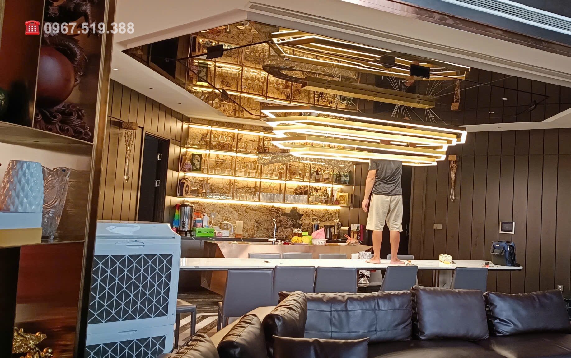 tai-sao-nen-lap-den-tu-trong-nha