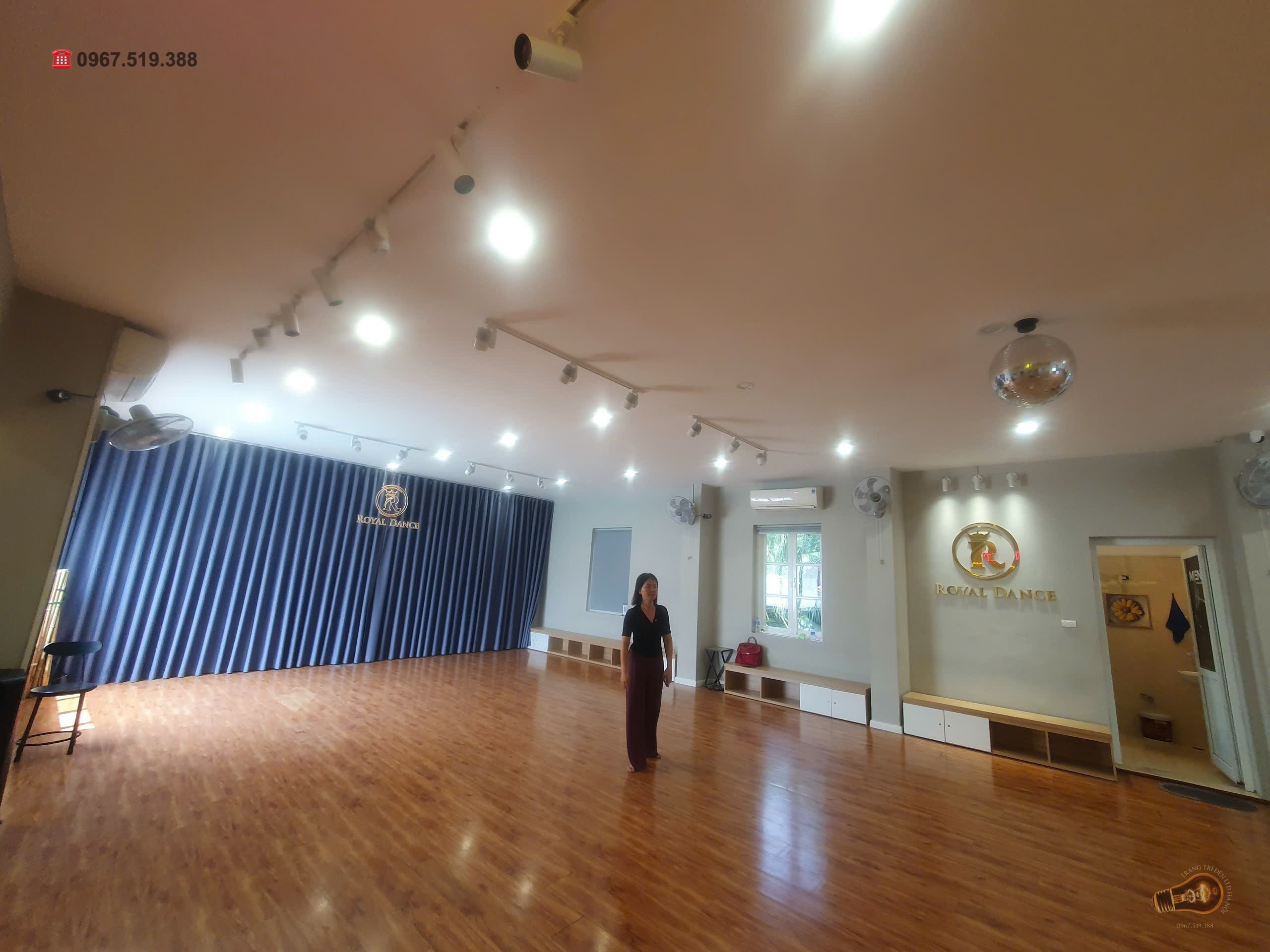 cach-lua-chon-bong-den-phu-hop-cho-tung-khong-gian-trong-cua-hang cach-lua-chon-bong-den-phu-hop-cho-tung-khong-gian-trong-cua-hang