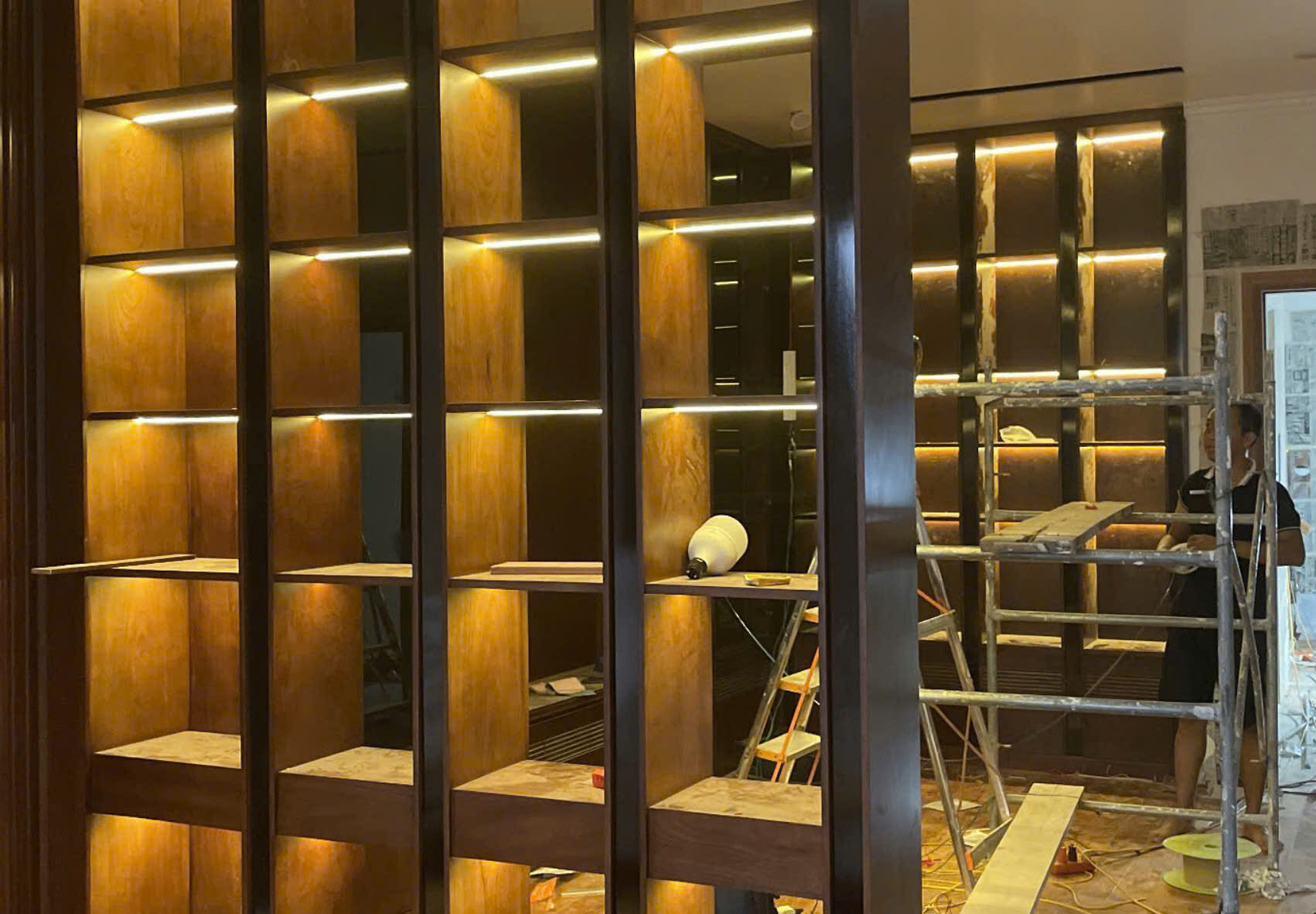 tai-sao-nen-thue-dich-vu-lap-den-tu-chuyen-nghiep